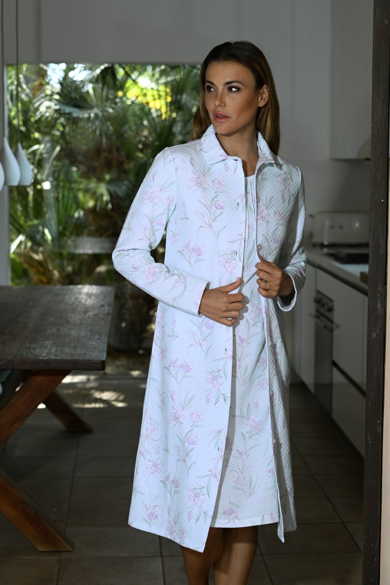 Ochtendjas doorknoop 5211777 570 morning mist