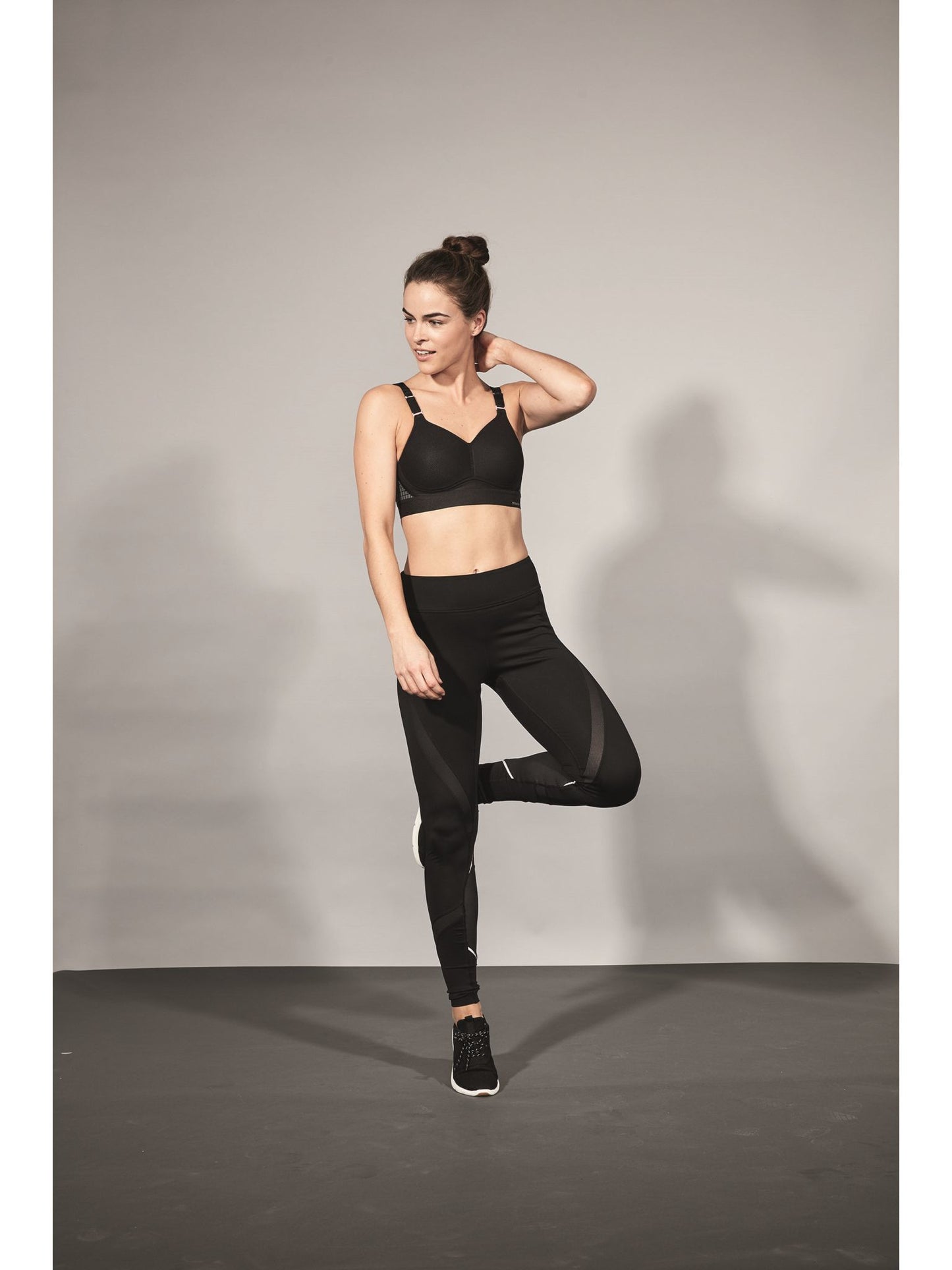 Triaction Hybrid Lite P 10162782 0004 BLACK