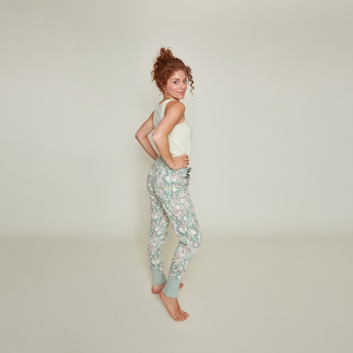 Women lounge pants P55131-38 41 Green